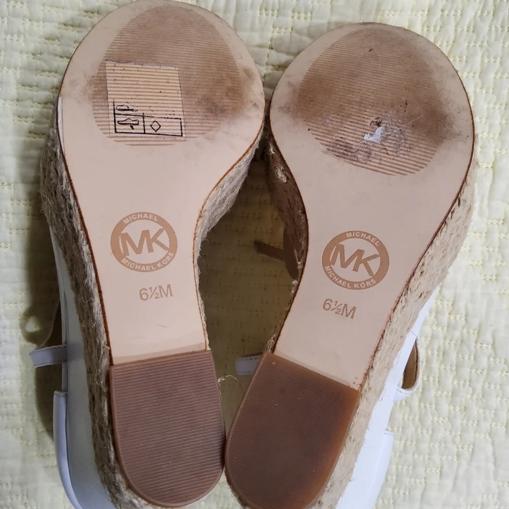 MICHAEL Michael Kors Heidi Wedge Espadrilles Size 6,5